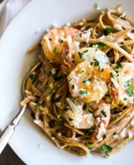 Garlic Butter White Wine Shrimp Linguine