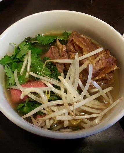 Bun Bo Hue (Spicy Hue Style Noodle Soup With Lemongrass)