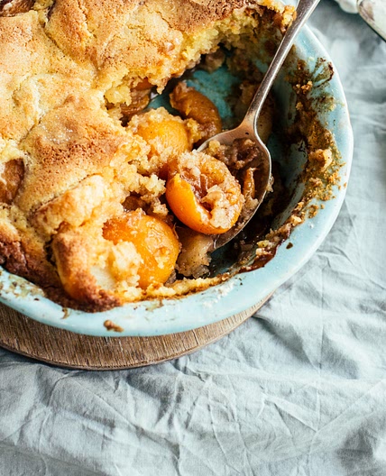 Wonderful Apricot Cobbler