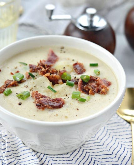 Creamy Potato and Cauliflower Soup