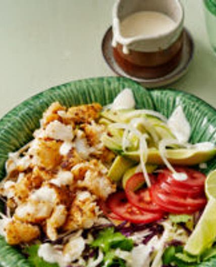 Low-carb fish taco bowl
