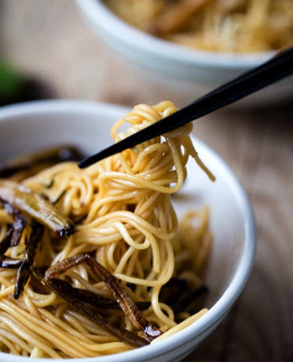 Scallion Oil Noodles