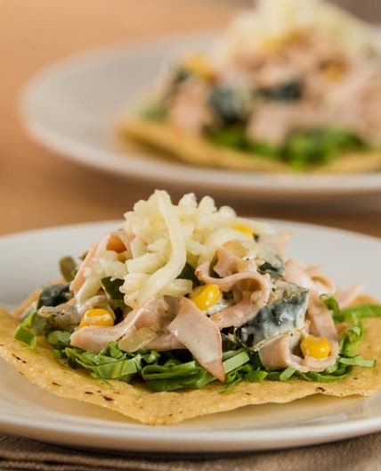 Tostadas Poblanas con Pechuga de Pollo