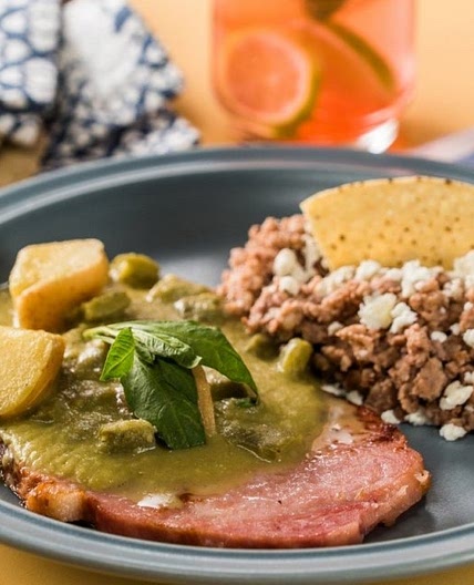 Chuletas de Cerdo en Salsa Verde