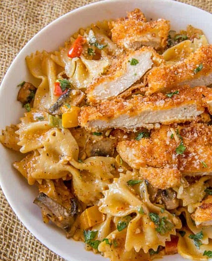 Louisiana Chicken Pasta (Cheesecake Factory Copycat)