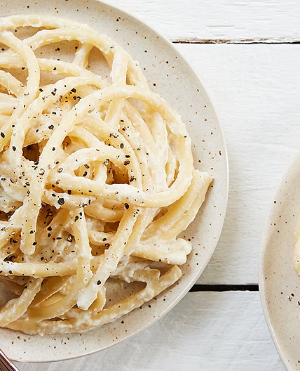 Lightened-Up Fettuccine with Cauliflower Alfredo Sauce