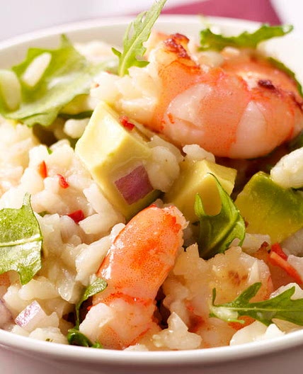 Risotto mit Garnelen, Avocado und Rucola