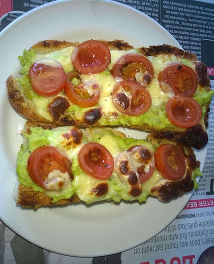 Avocado bruschetta