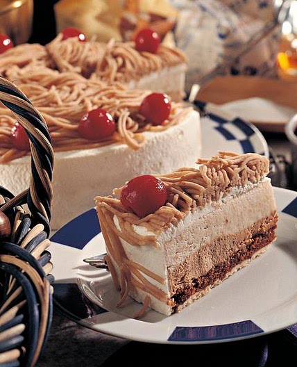 Biskuittorte mit Maroni- und Schokoladecreme