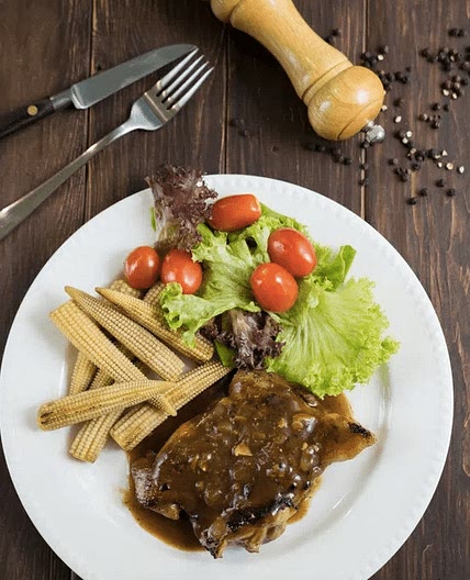 Chicken Chop with Black Pepper Sauce
