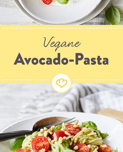 Vegane Avocado-Pasta mit Kirschtomaten