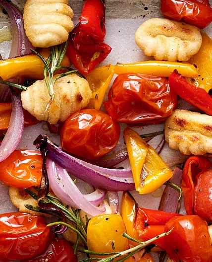 Crispy Sheet Pan Gnocchi and Veggies