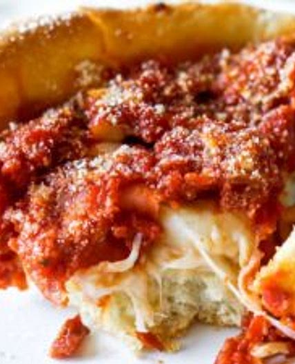 How To Make Chicago-Style Deep Dish Pizza