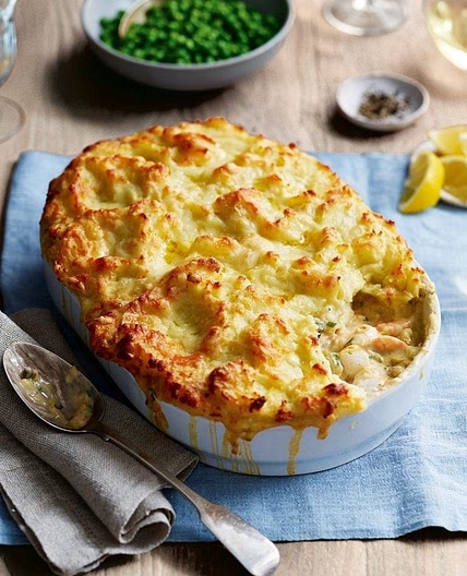 Smoked haddock and prawn fish pie