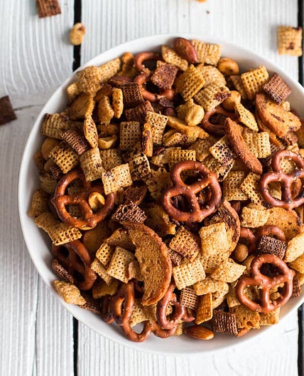 Mom’s Secret Christmas Eve Chex Mix
