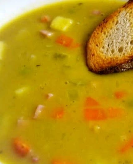 Split Pea Soup with Ham - Chlebek