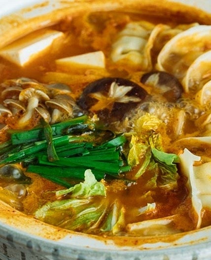 Kimchi Gyoza Nabe