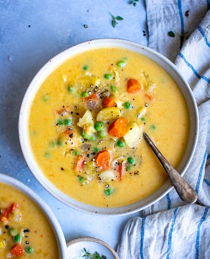 Hearty Irish Farmhouse Vegetable Soup