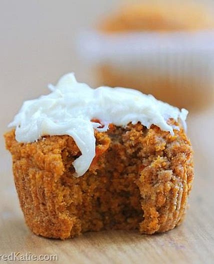 Healthy Carrot Cake Cupcakes