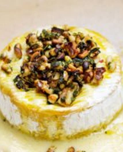 Keto oven-baked Brie cheese