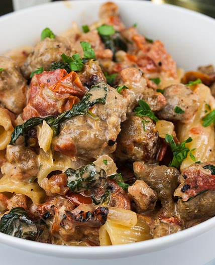 Italian Sausage Rigatoni with Spicy Tomato Cream Sauce