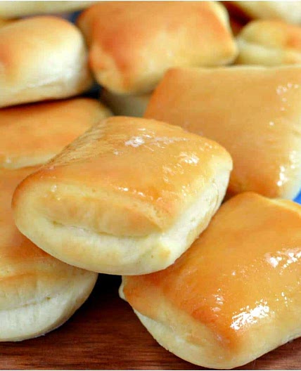 Copycat Texas Roadhouse Rolls