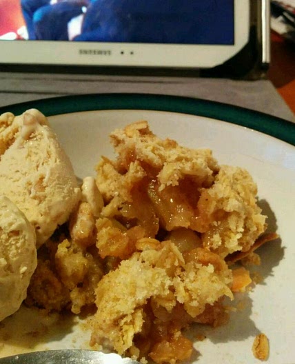 Apple and Pear Crumble