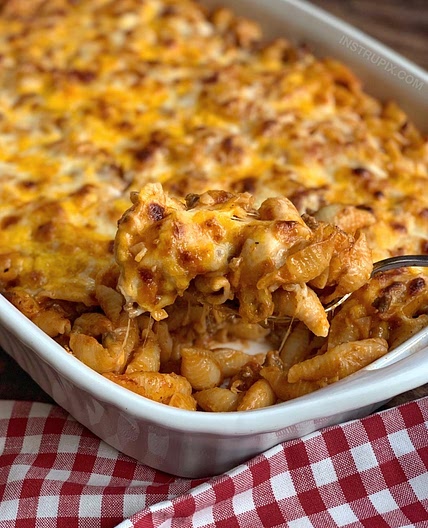 4 Ingredient Hamburger Casserole (Quick & Easy)