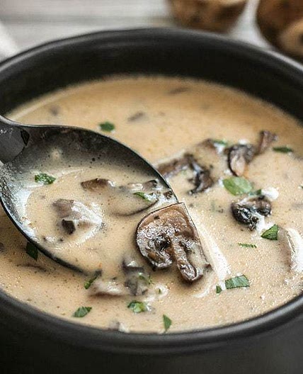 Creamy Garlic Mushroom Soup