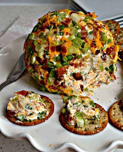 Jalapeno Popper Cheese Ball