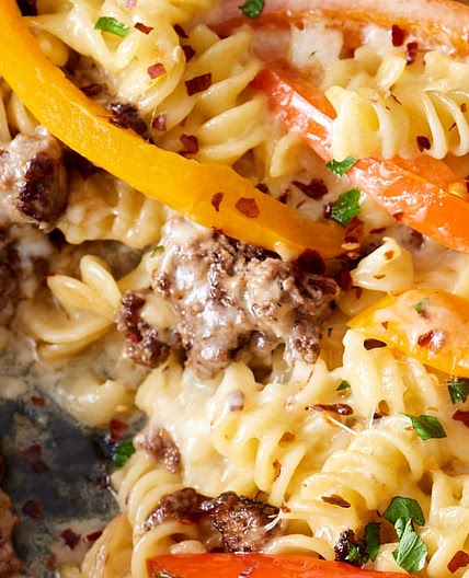 Recipe: Philly Cheesesteak Pasta Skillet
