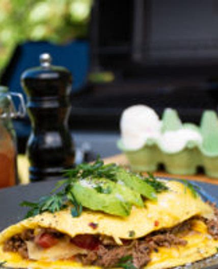 Keto taco omelet