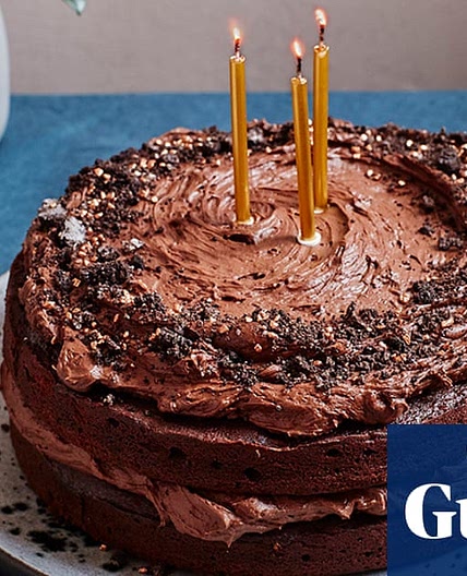 How to cook the perfect chocolate cake