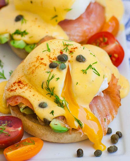 Smoked Salmon Eggs Benedict
