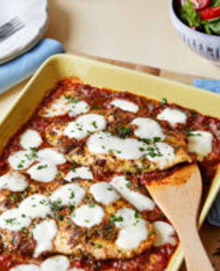 Low-carb chicken parmesan