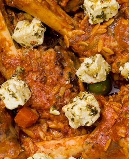 Lamb shanks with risoni and feta