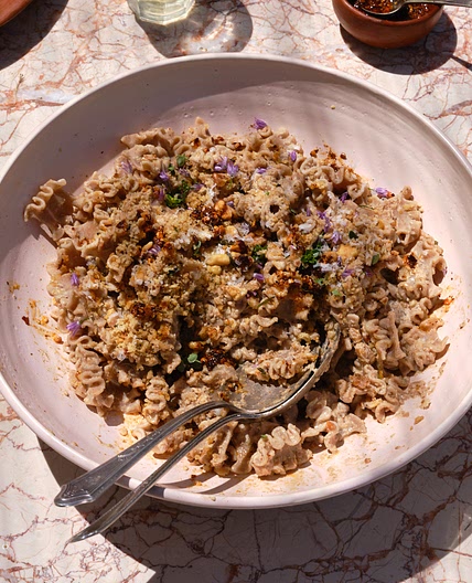 Pasta with Creamy Crushed Walnut Sauce