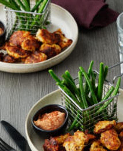 Keto chicken nuggets with green bean fries and BBQ-mayo
