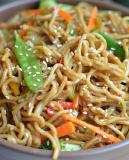 Vegetable Chow Mein Recipe (Instant Pot) - The Belly Rules The M