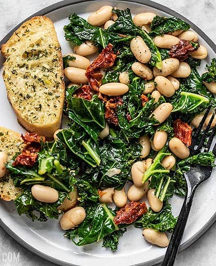 Sun Dried Tomato, Kale, and White Bean Skillet