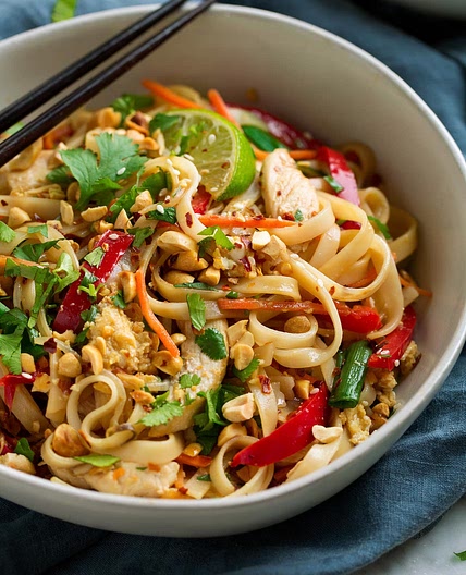 Pad Thai (with Chicken or Shrimp)