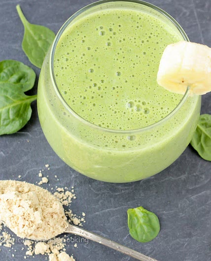 Spinach PB Banana Smoothie