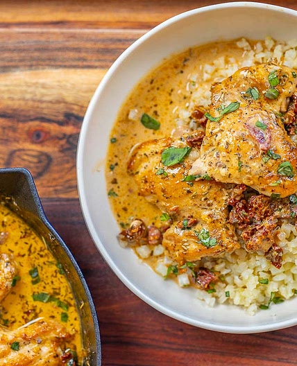 Creamy Keto Mediterranean Chicken & Tomato