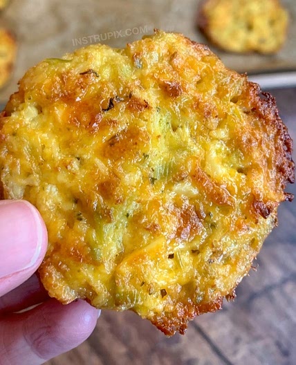 Crispy Broccoli Cheddar Rounds (Keto & Low Carb)