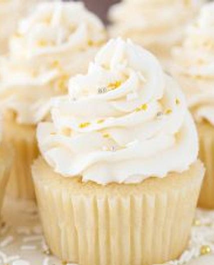 Moist Vanilla Cupcakes