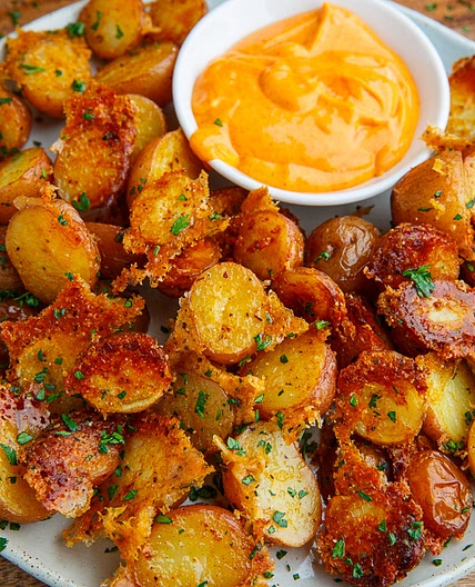 Crispy Parmesan Roast Potatoes