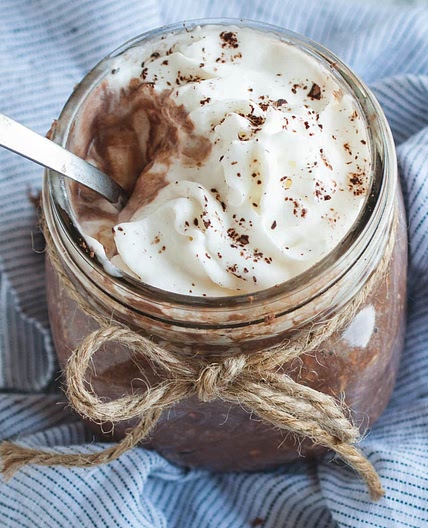Chocolate Protein Overnight Oats