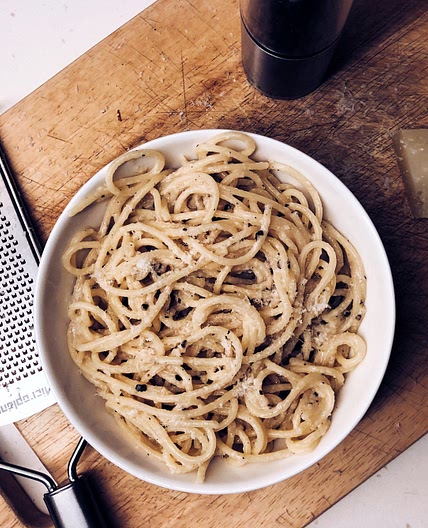 Three-ingredient Cacio e Pepe -
