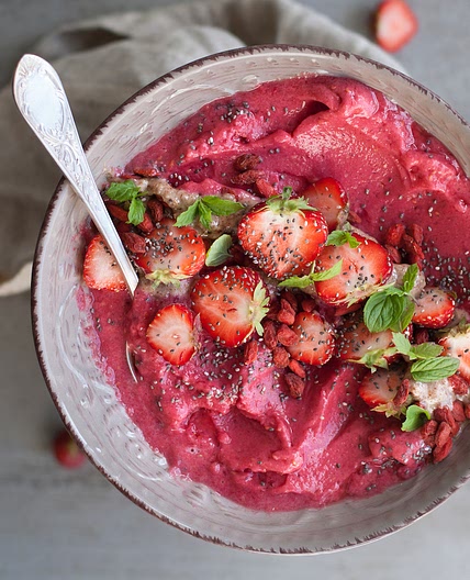 Strawberry Lemonade Breakfast Soft-Serve