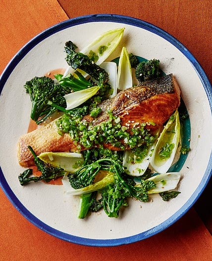 Salmon and Broccolini with Citrus-Chile Sauce